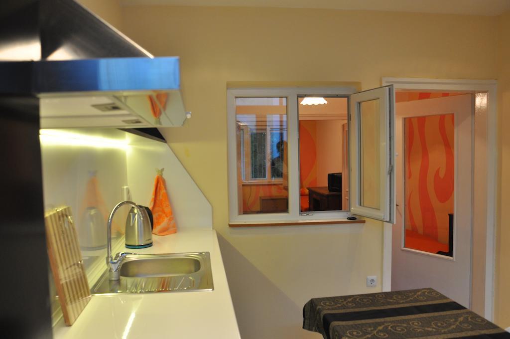 וארנה Arlequin Apartment חדר תמונה