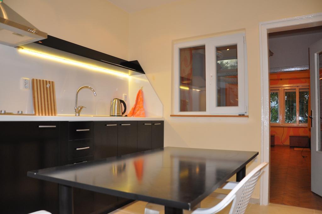 וארנה Arlequin Apartment חדר תמונה
