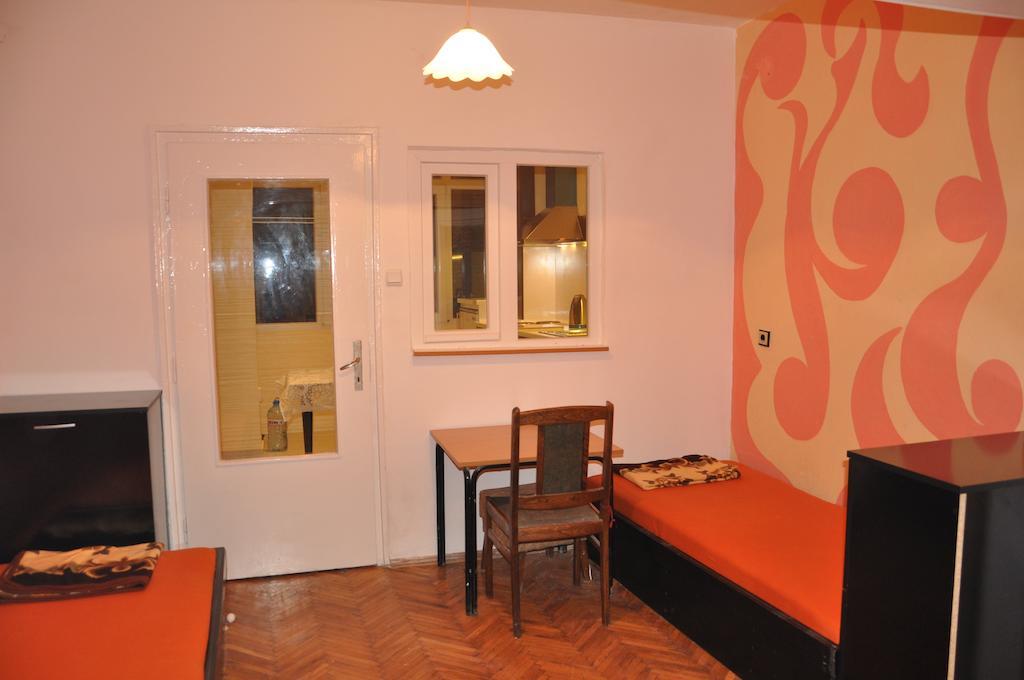 וארנה Arlequin Apartment חדר תמונה